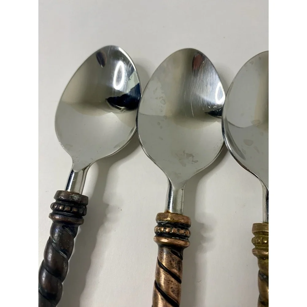 4 Gracious Goods Collection Acanthus Fleur de lis Stainless Soup Spoons 8
